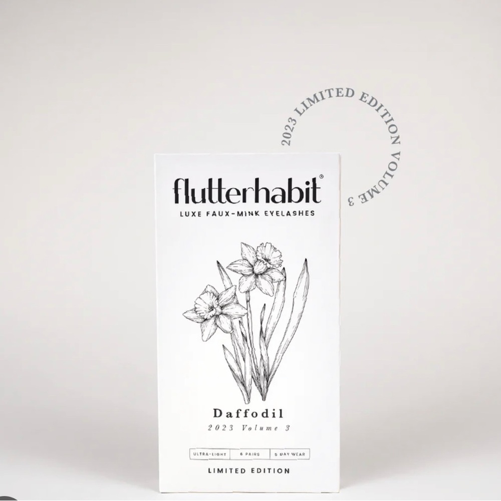 Flutter Habit Daffodil-(black) SOLD OUT ON WEBSITE!
